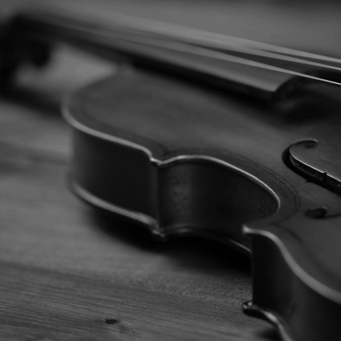 https://tmcj.co.jp/wp-content/uploads/2022/11/violin-lessons.jpg